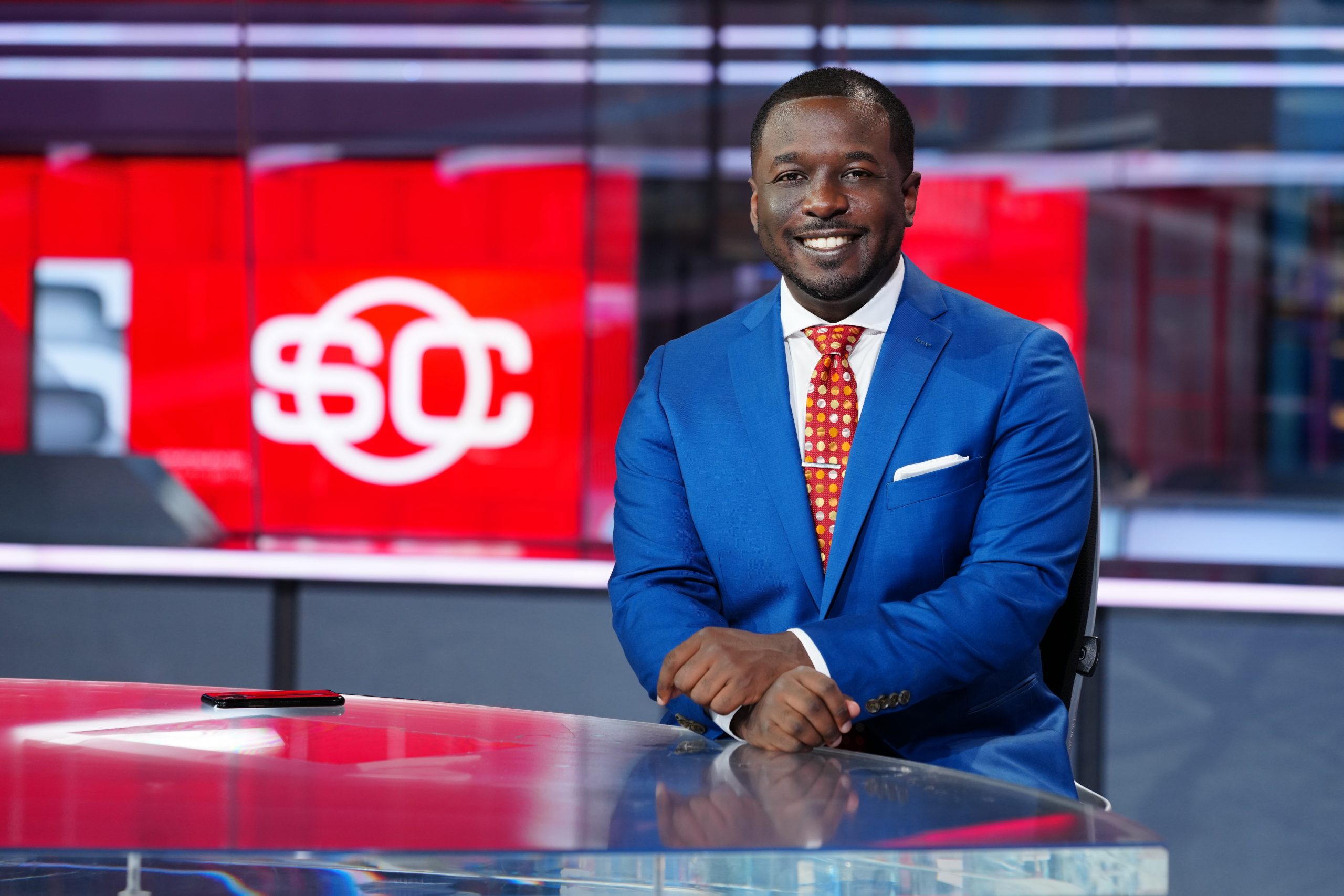 5 years ago he was a waiter, now ESPN’s newest anchor inspires ...