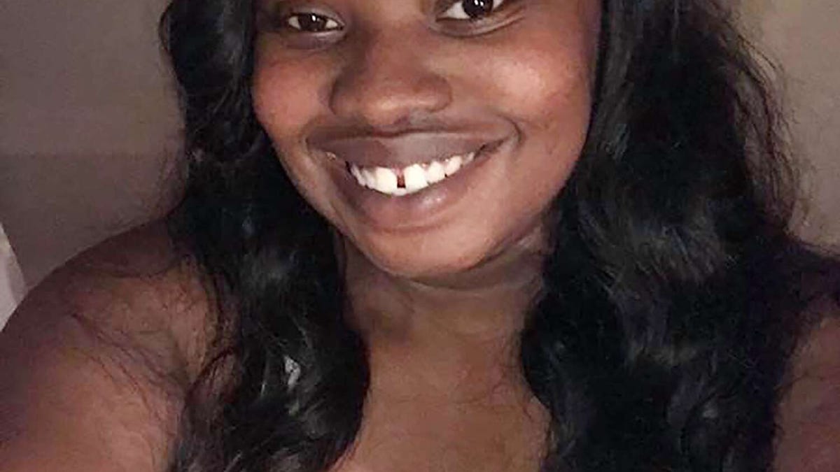 Georgia Woman Dies After "Falling" Out Of Police Car And Her Family ...