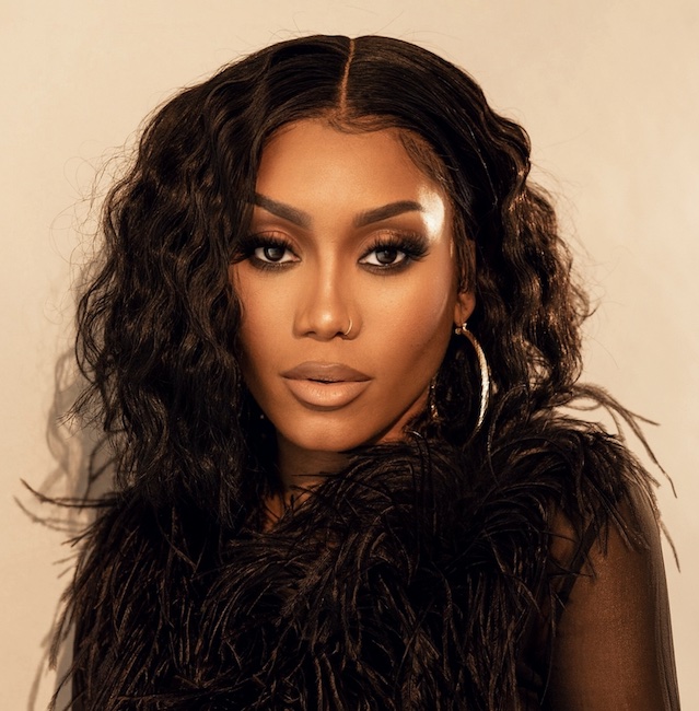 ‘Hrs & Hrs’ Singer Muni Long Shares Her 7 Beauty MustHaves Hayti