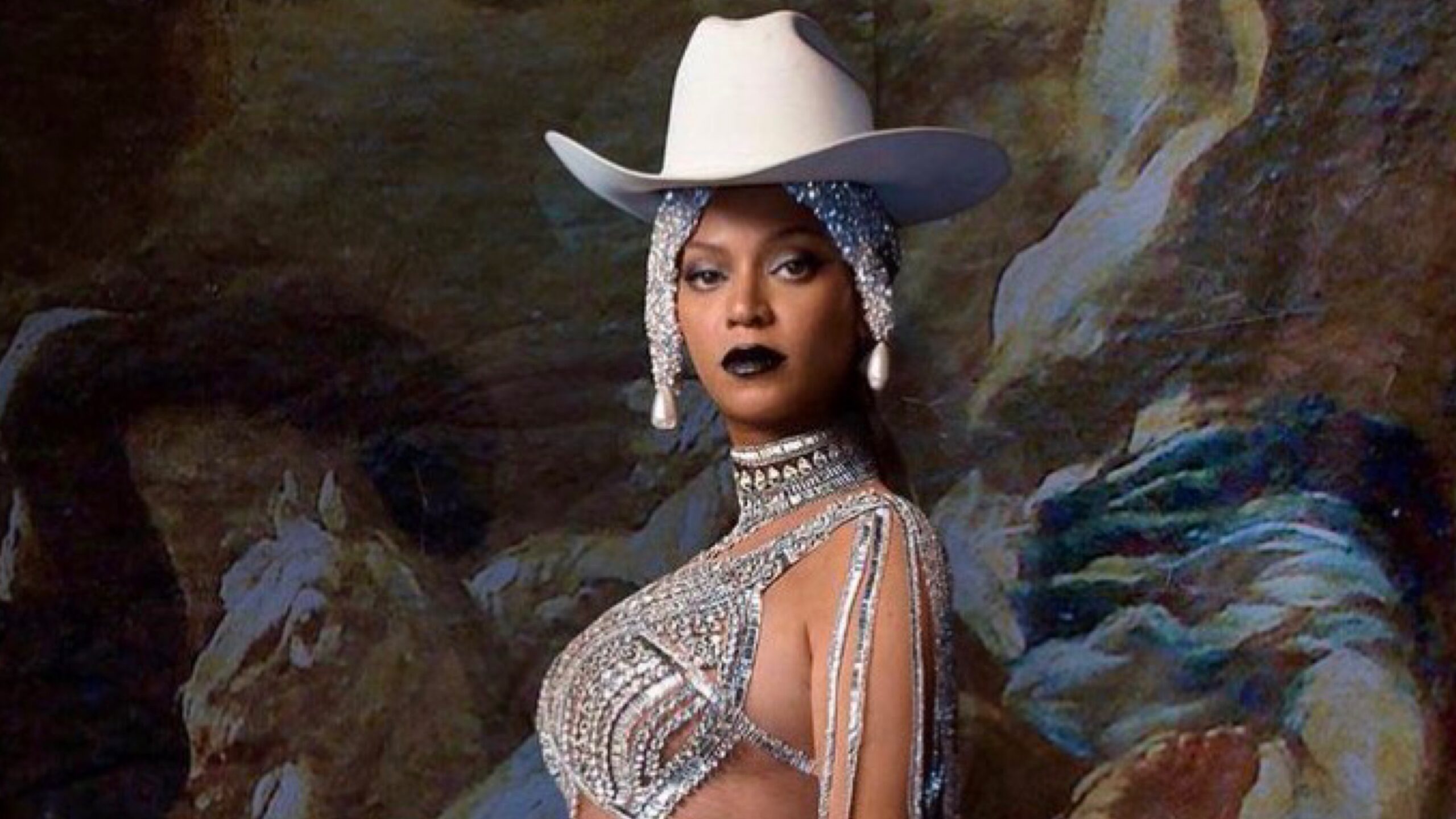 Beyonce&rsquo;s RENAISSANCE Debuts At #1 On The Billboard 200 With 332,000
