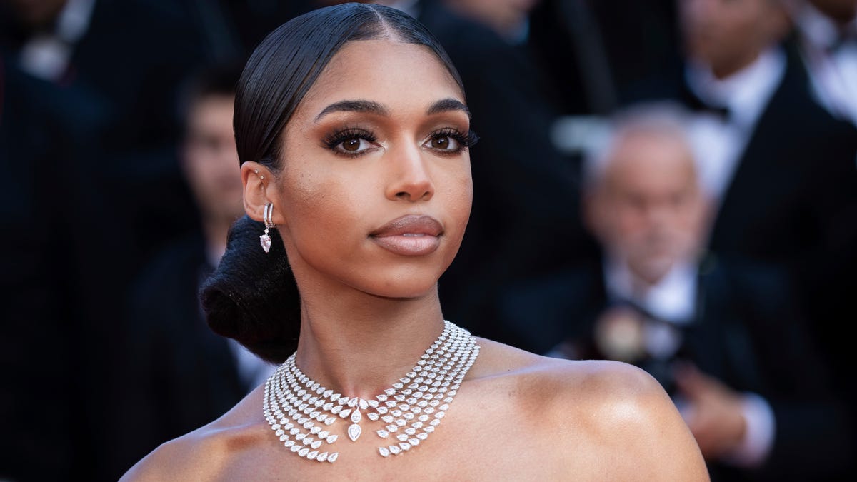 Lori Harvey Kept It Real AF About Dating In Her Latest Interview